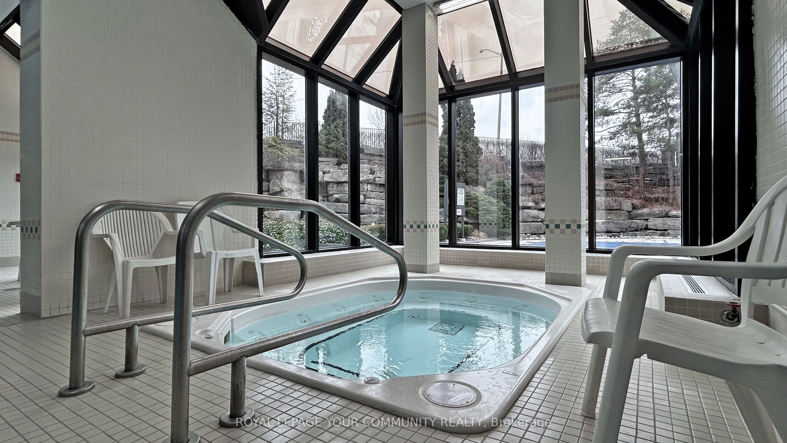 32 Clarissa Drive, #328