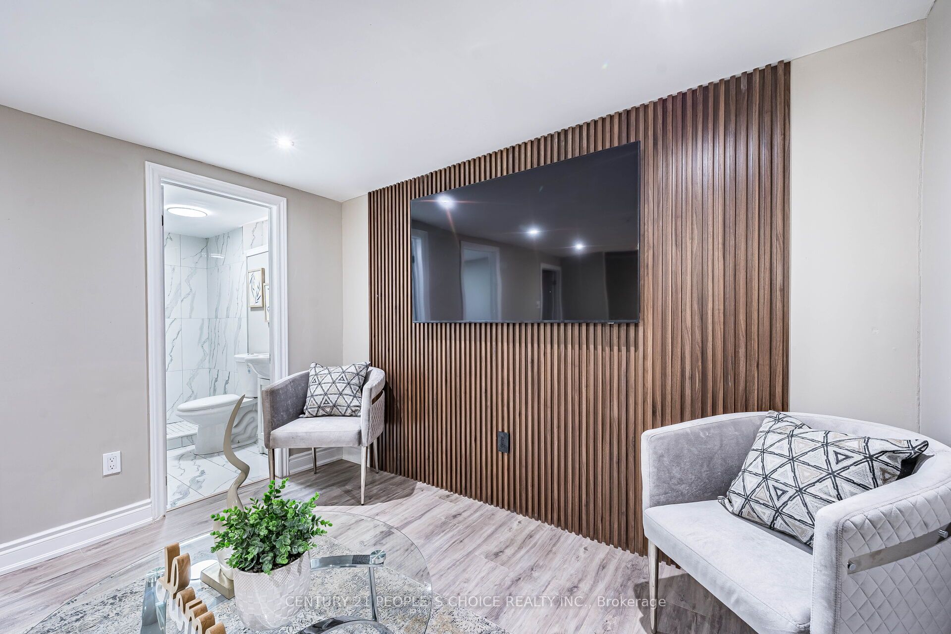 506 Normandy Street, #25