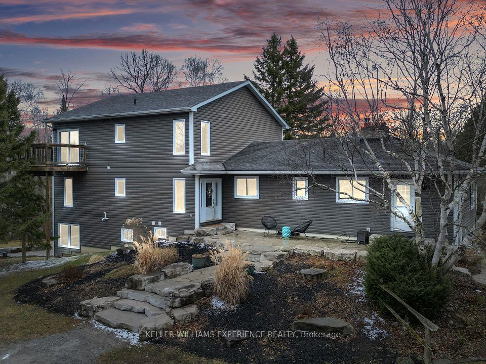 8289 Concession 2