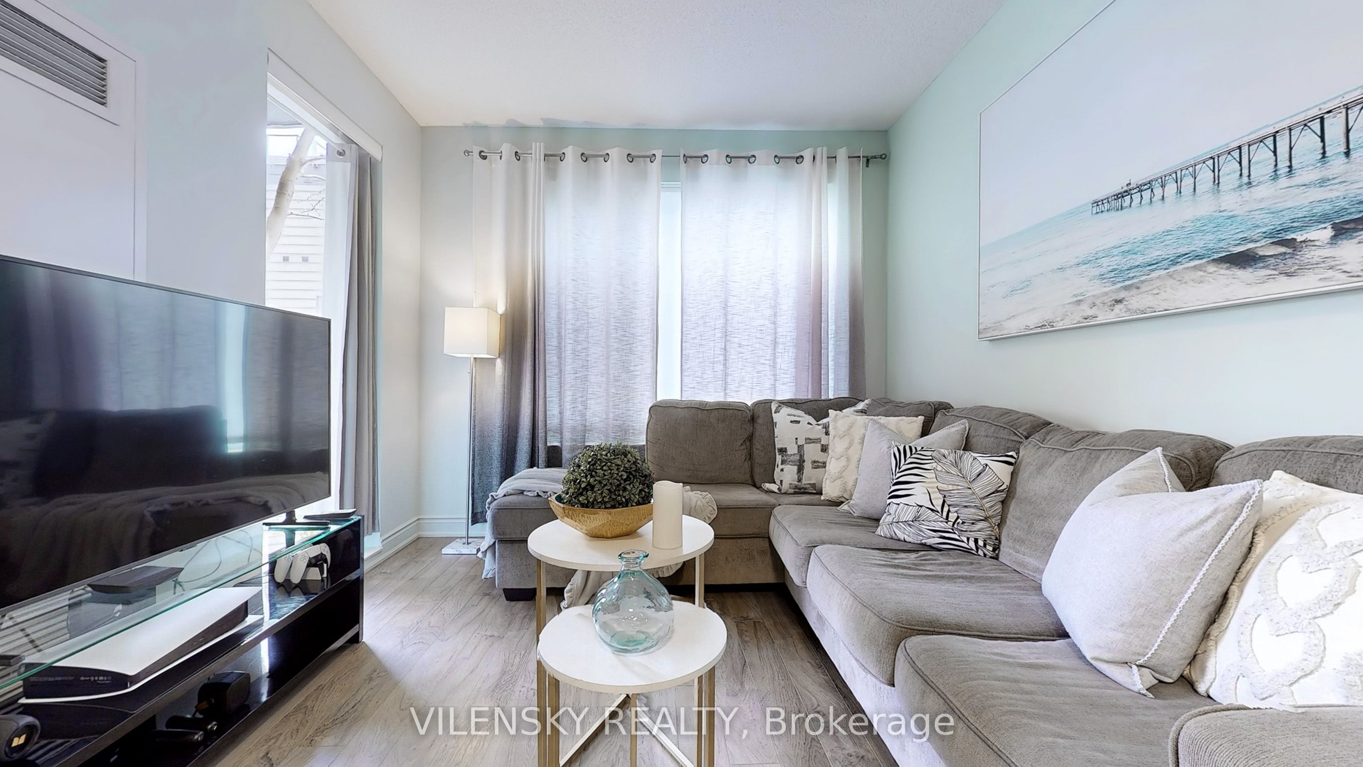 #116 - 325 South Park Road, Markham, ON L3T 0B8