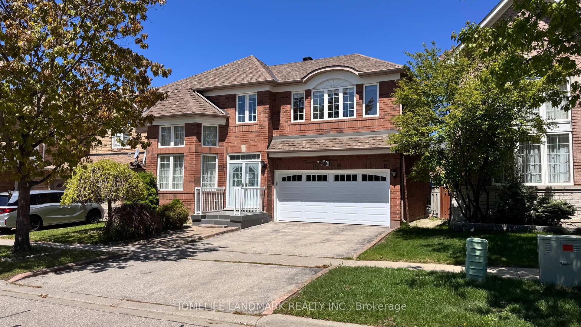 6 Saxony Drive, Markham, ON L6C 2B5