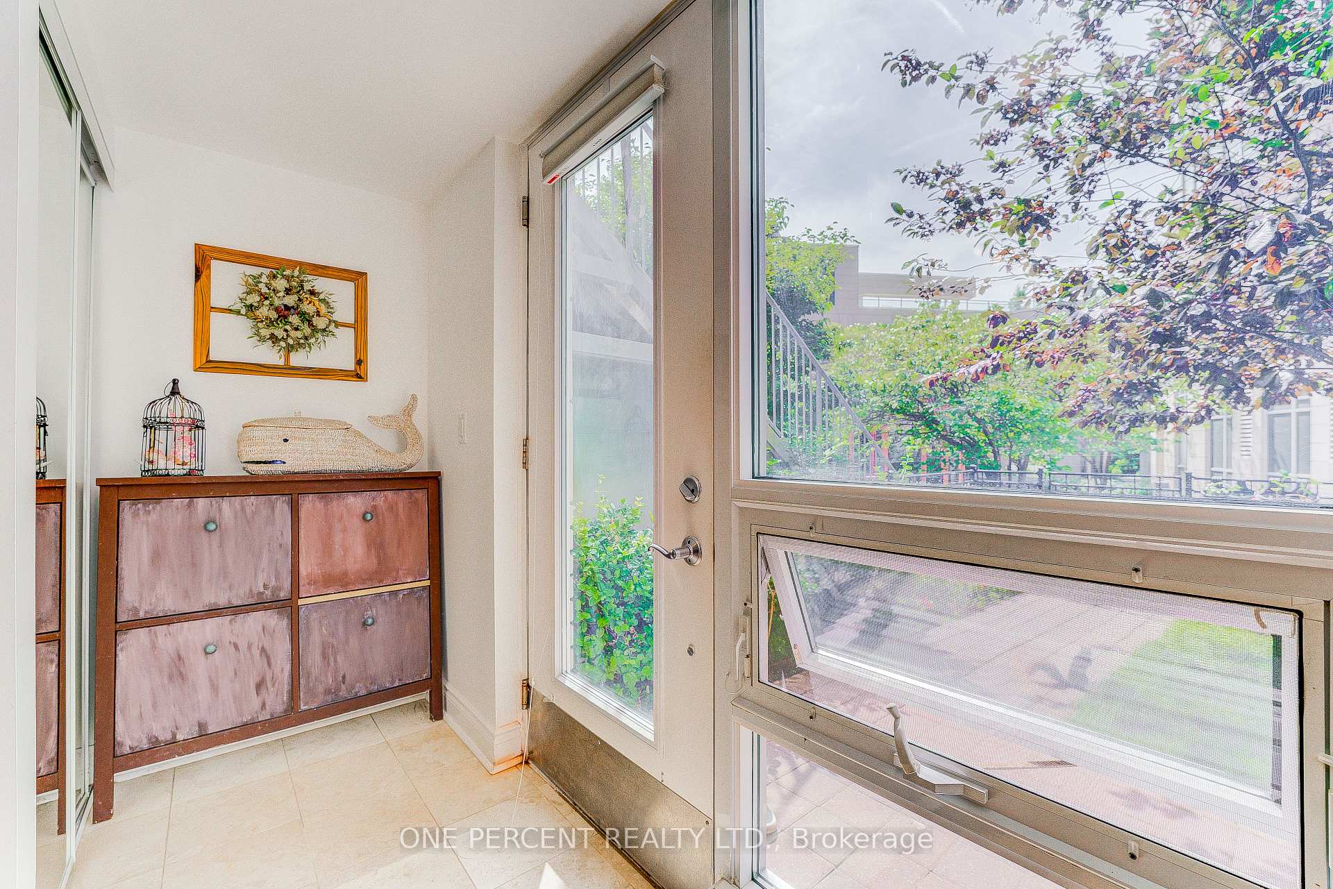 1 Bedroom Condo at 31 Olive, Toronto For sale