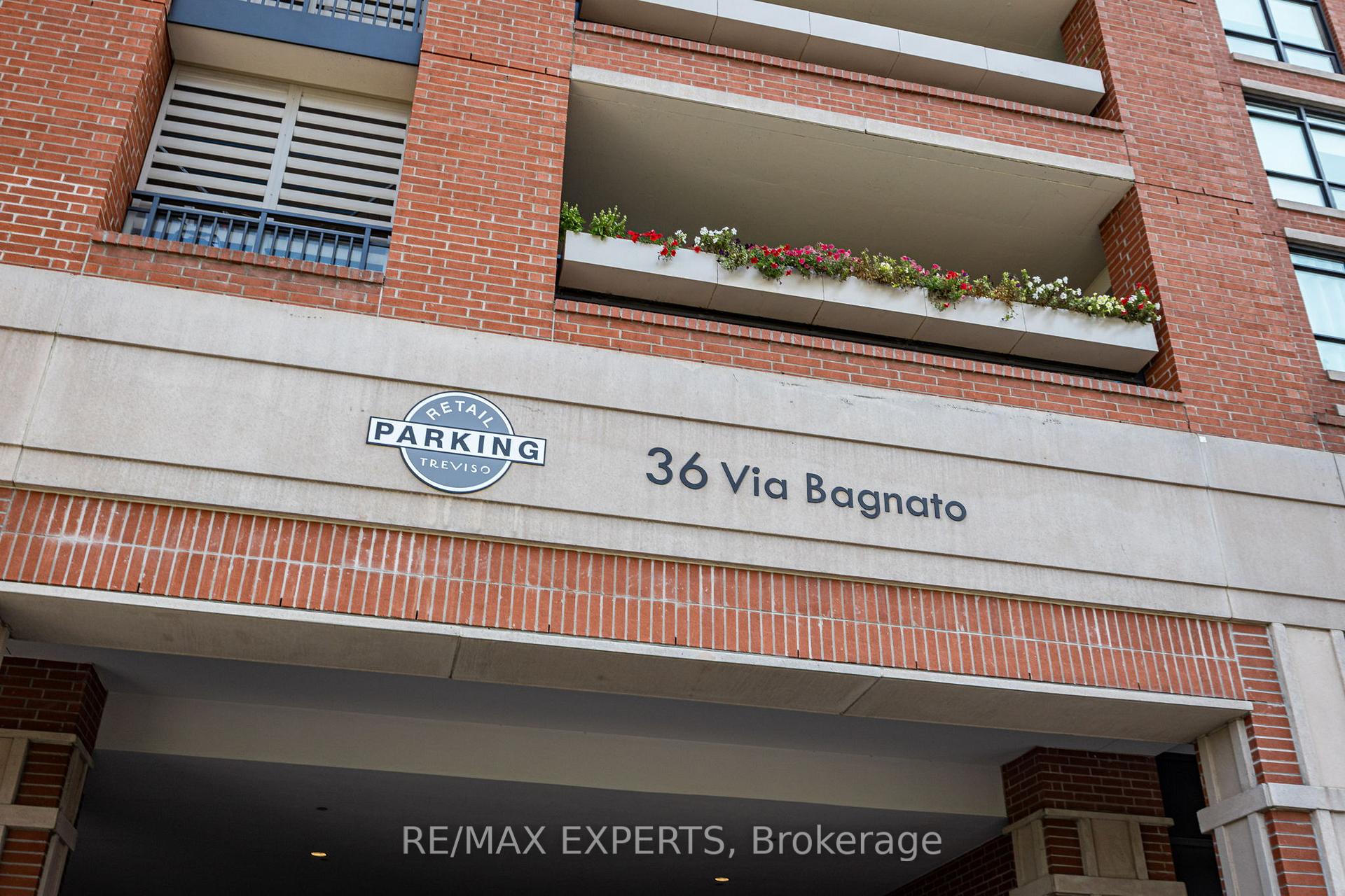3 Bedrooms Condo at 36 Via Bagnato, Toronto For sale