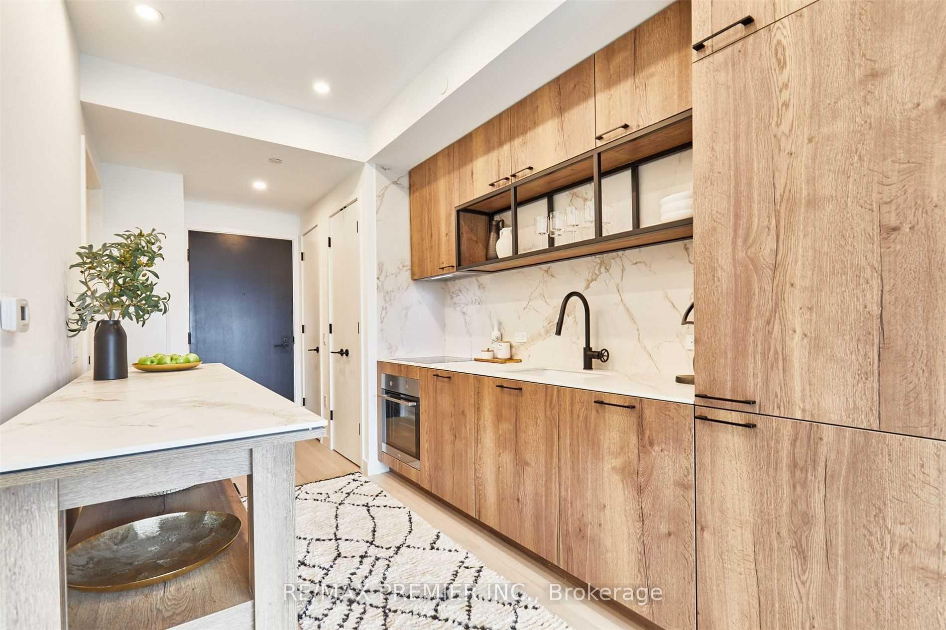 1 Bedroom Condo at 505 Richmond,  Toronto For sale