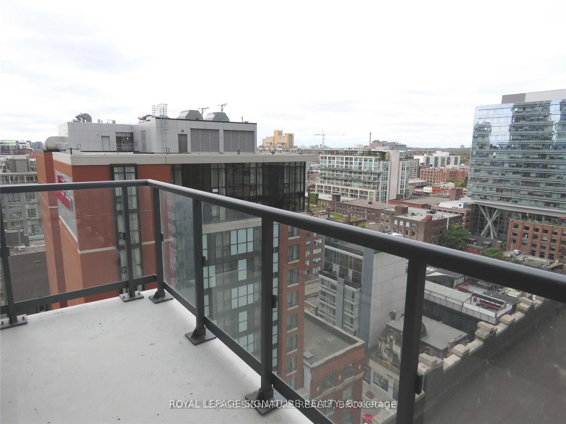 87 Peter Street, #2906