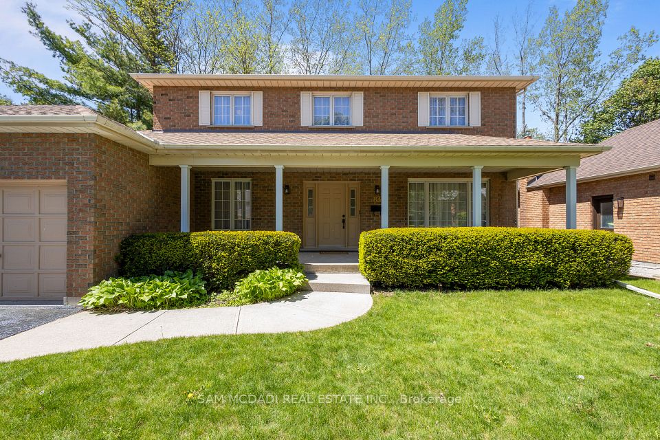 83 Royal Oak Drive, Brantford, ON N3R 7P8