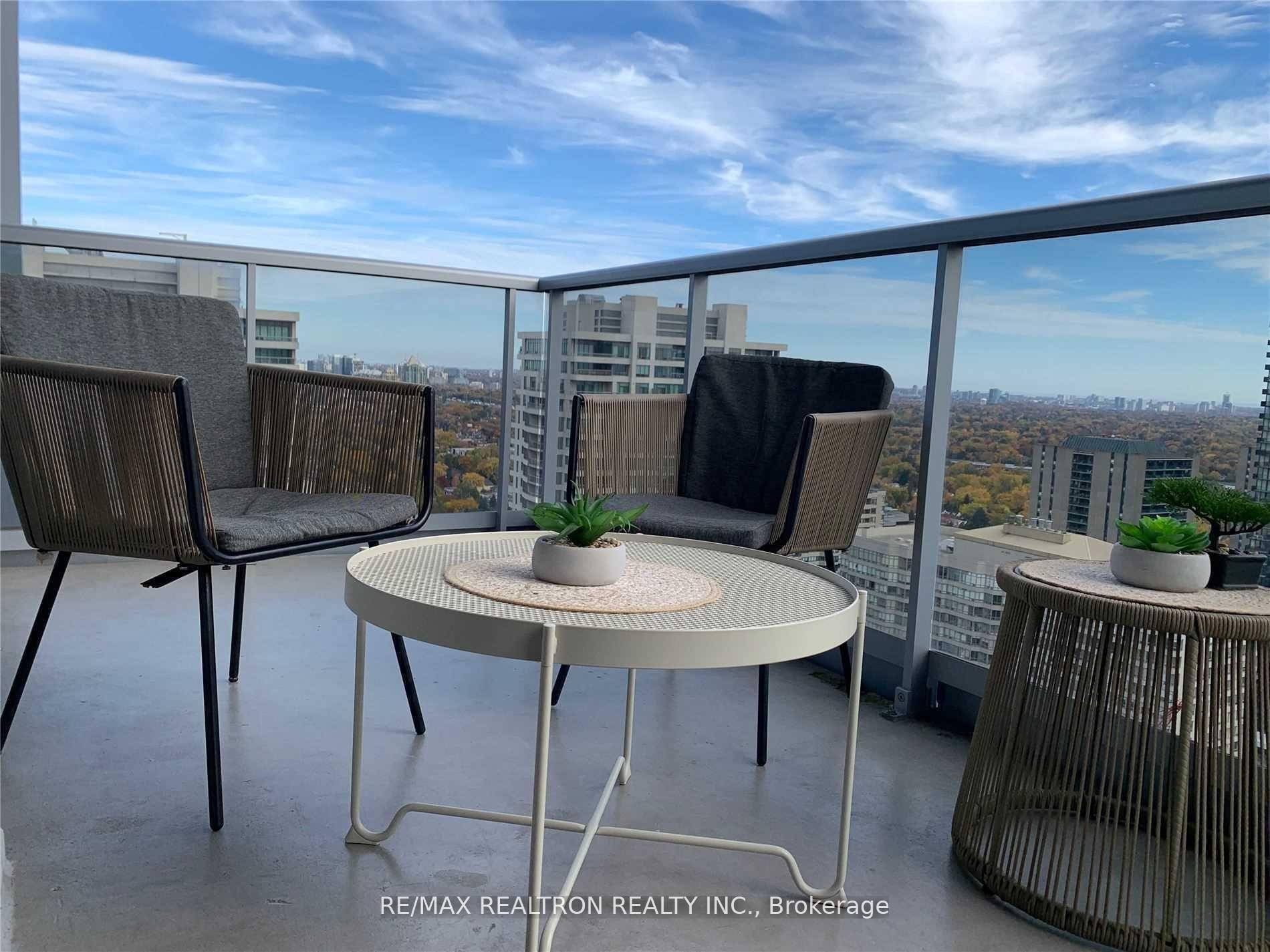 3 Bedrooms Condo at 4968 Yonge,  Toronto For sale