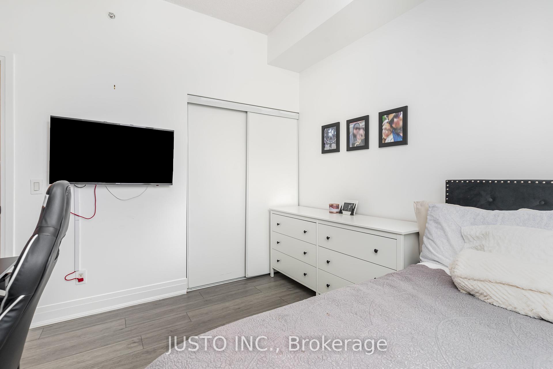 3 Bedrooms Condo at 565 Wilson, Toronto For sale