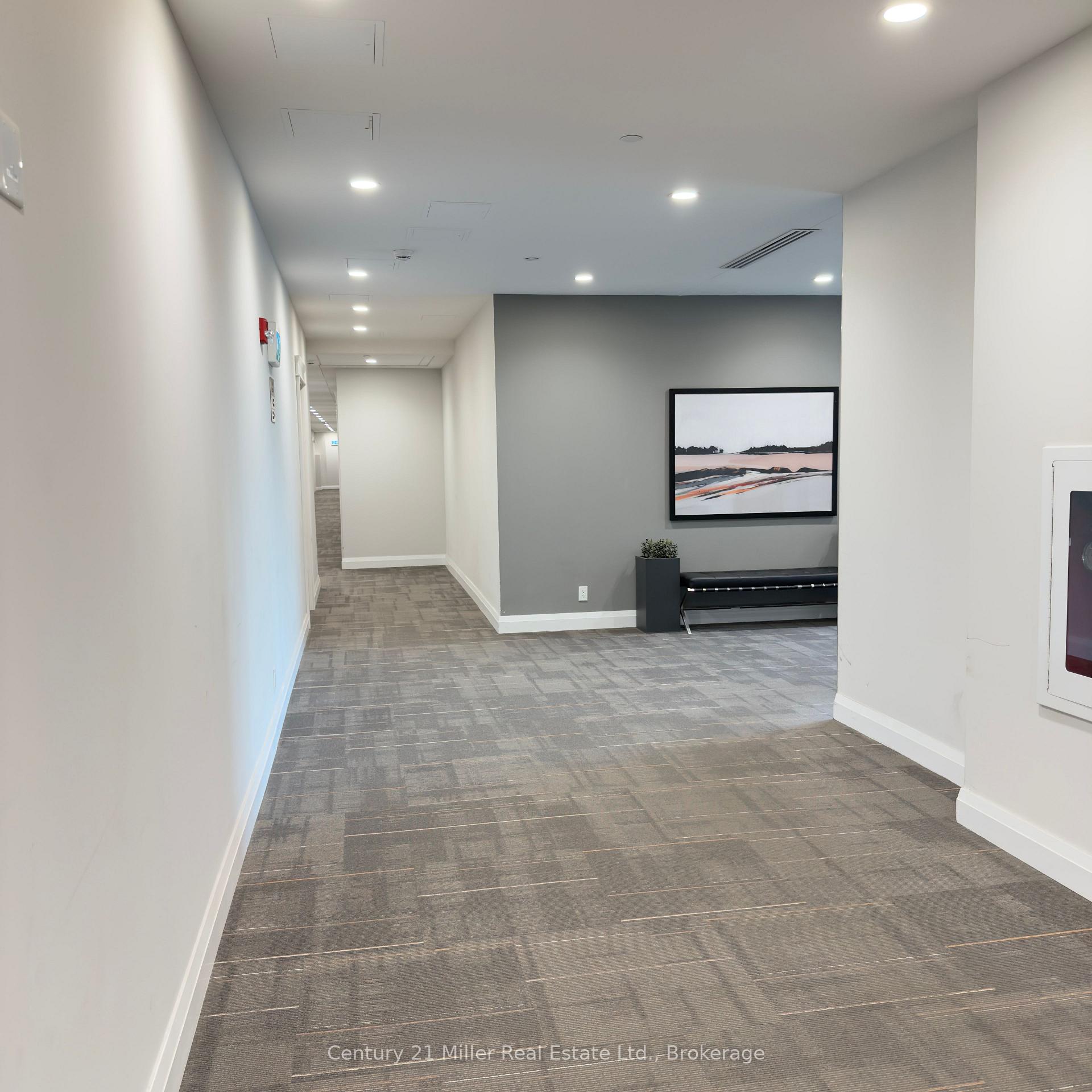 2 Bedrooms Condo at 128 Grovewood, Oakville For sale