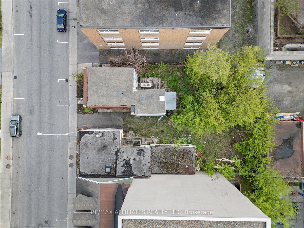 168-174 Murray Street N