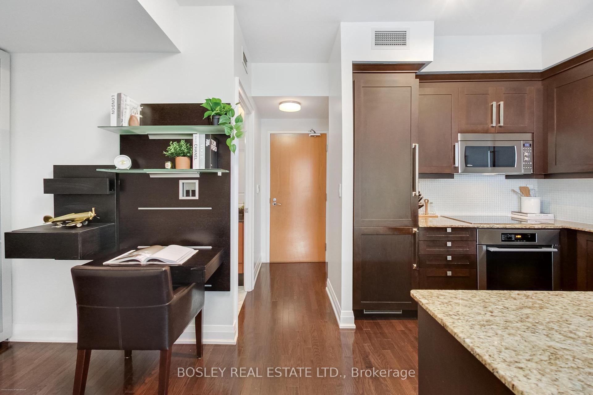 2 Bedrooms Condo at 1 Bedford, Toronto For sale