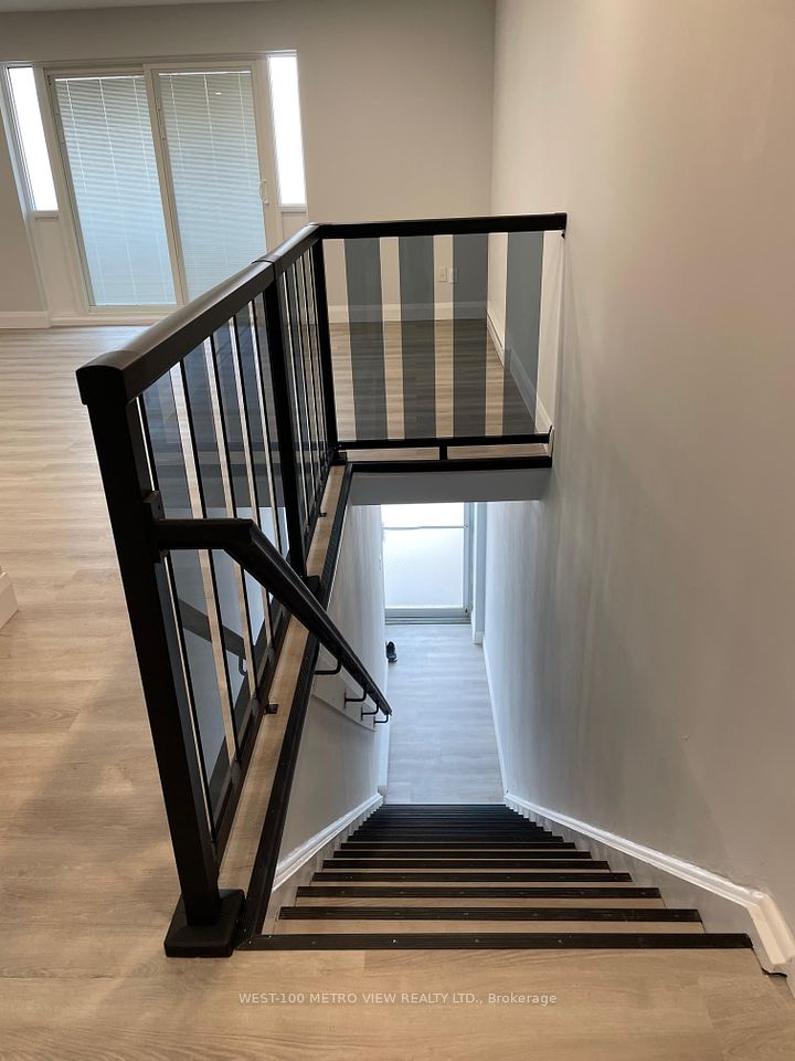 186A QUEEN Street, Mississauga, ON L5M 1L3