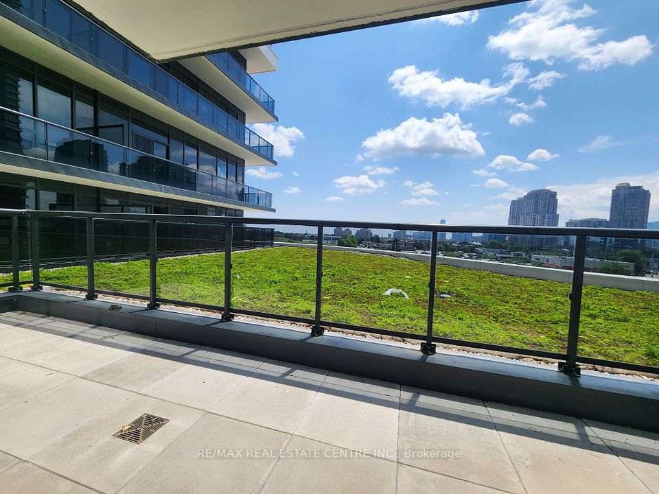 5105 Hurontario