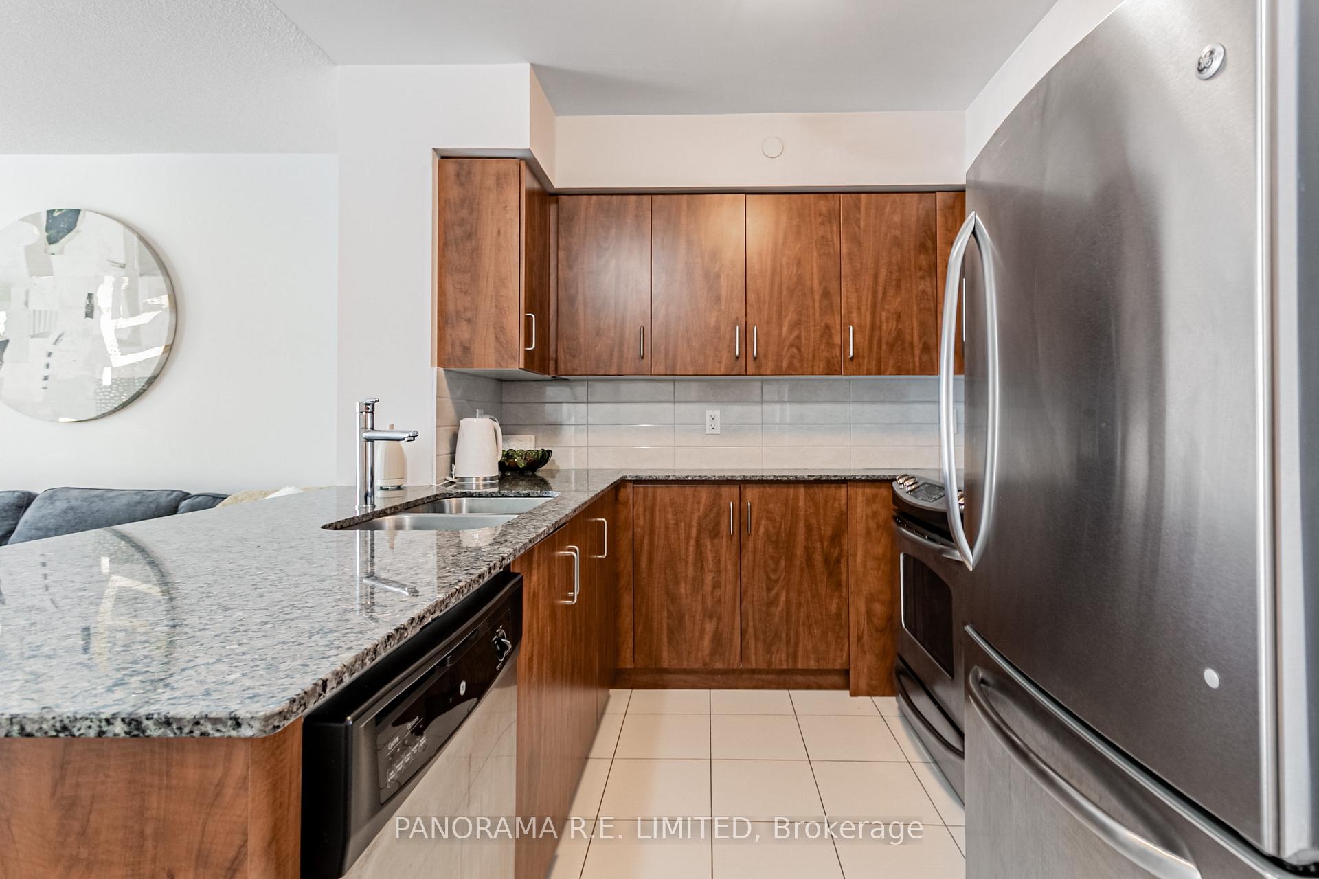 2 Bedrooms Condo at 205 Sherway Gardens, Toronto For sale