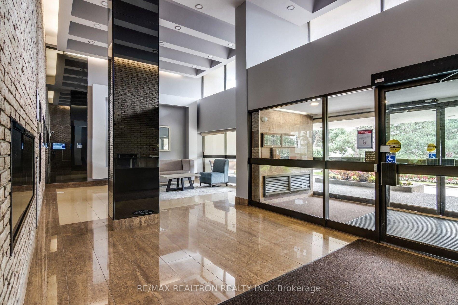 1 Bedroom Condo at 350 Seneca Hill, Toronto For sale