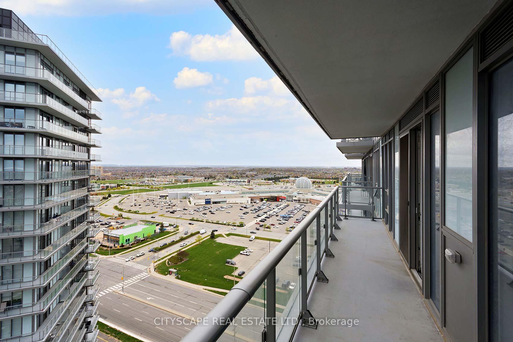 3 Bedrooms Condo at 4677 Metcalfe, Mississauga For sale