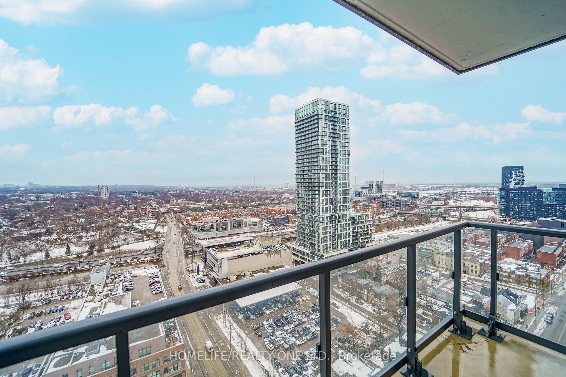 4 Bedrooms Condo at 130 River, Toronto For sale