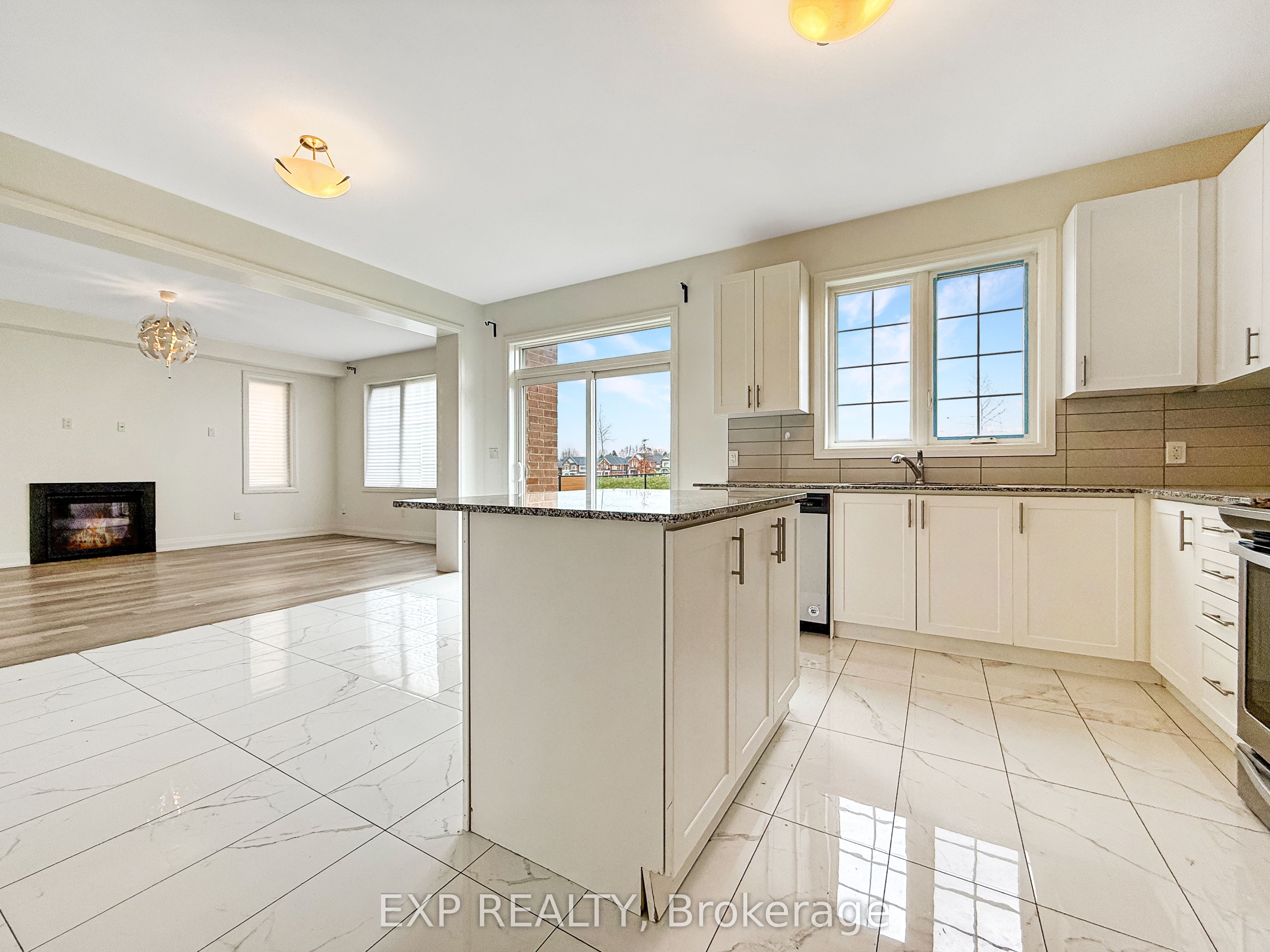 110 Frank Kelly Drive, #Upper