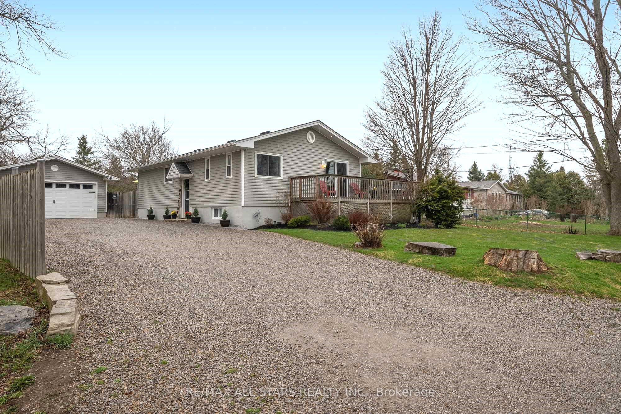 32 Newman Road, Kawartha Lakes, ON K0M 2C0