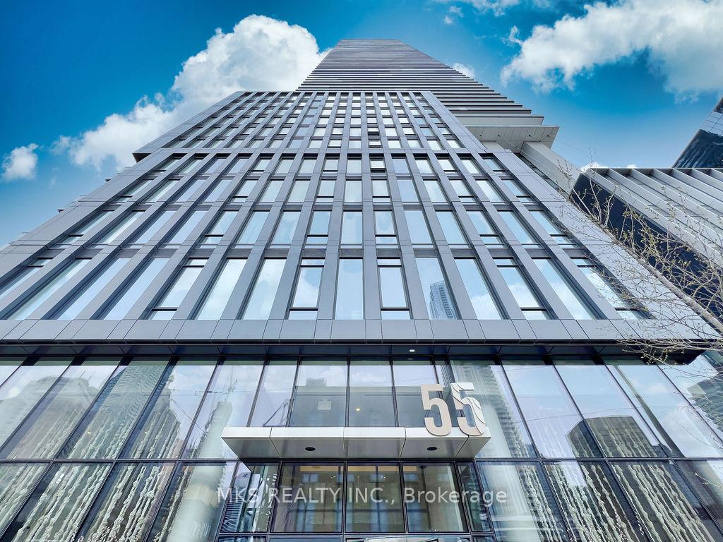 2 Bedrooms Condo at 55 Cooper,  Toronto For sale