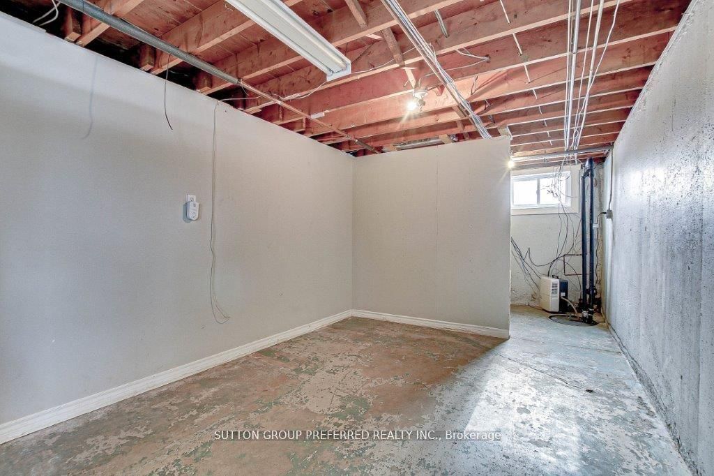 2408 Gideon Drive, Middlesex Centre Delaware Town