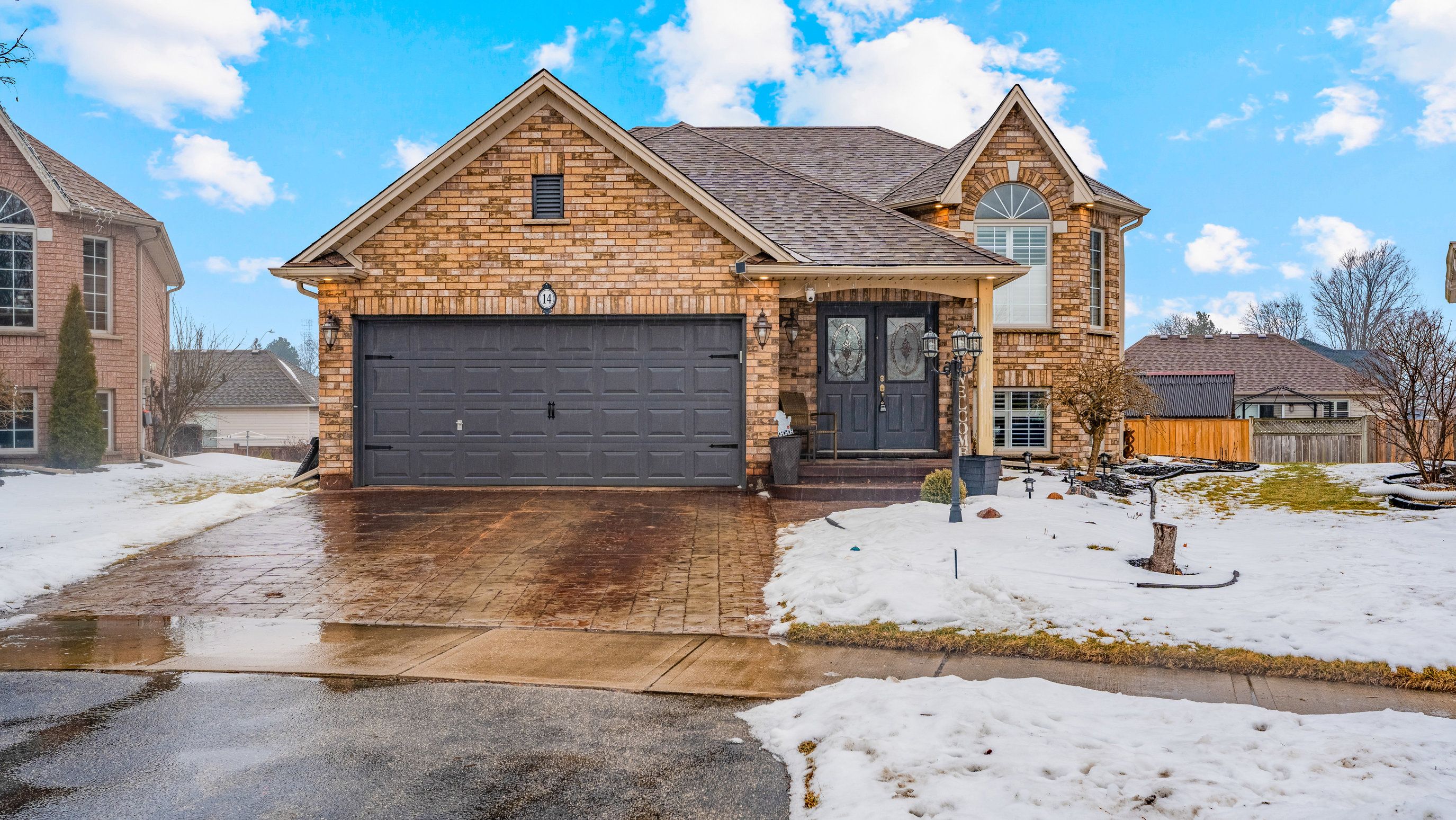 14 Varley Crescent Brantford Ontario N3R 7Z3