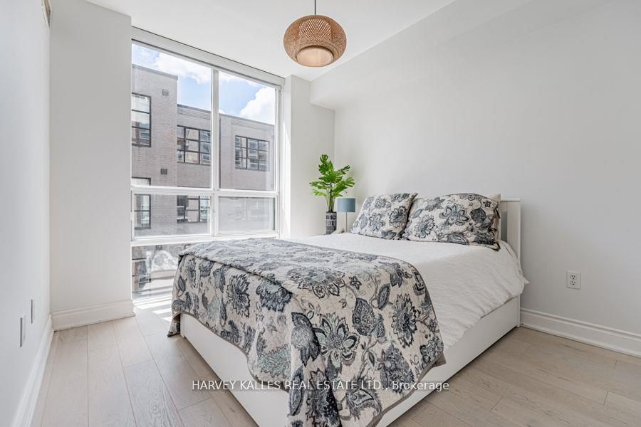 311 Richmond Street E 609