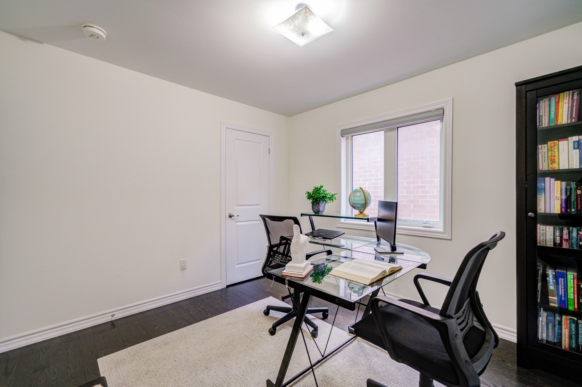 7 Capstan Court