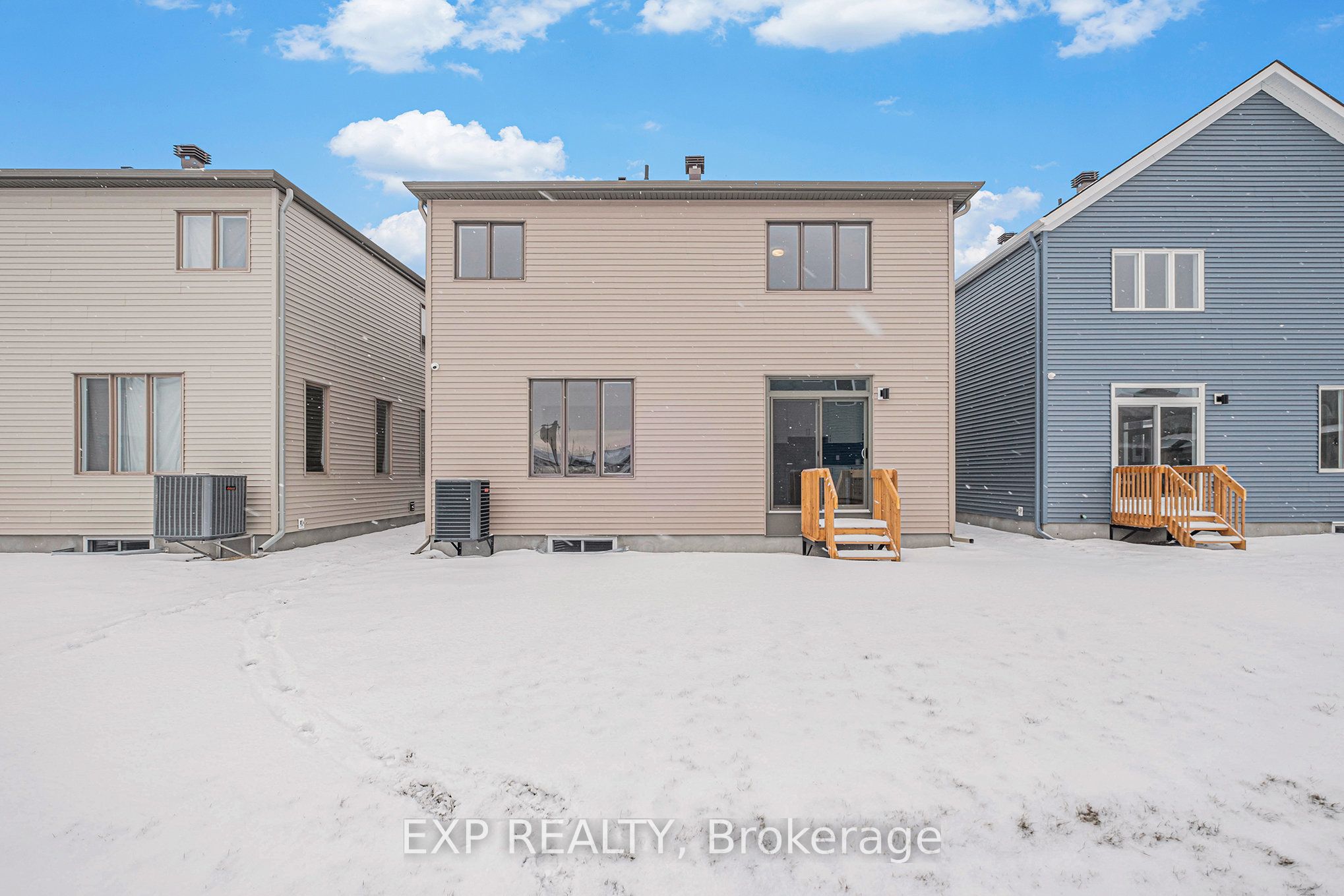 205 Parsnip Mews, Stittsville - Munster - Richmond 8209 - Goulbourn Twp From Franktown Rd/South To Rideau