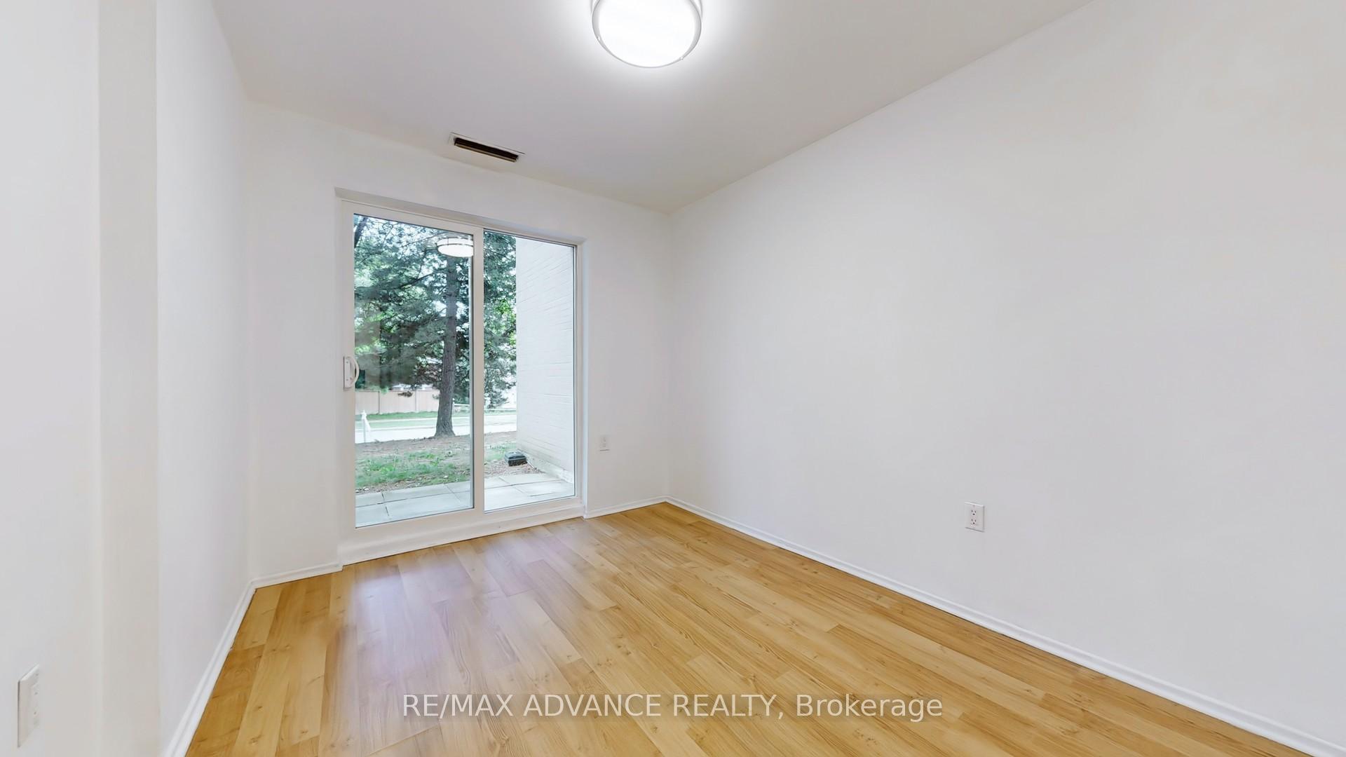 4 Bedrooms Condo at 165 Cherokee, Toronto For sale