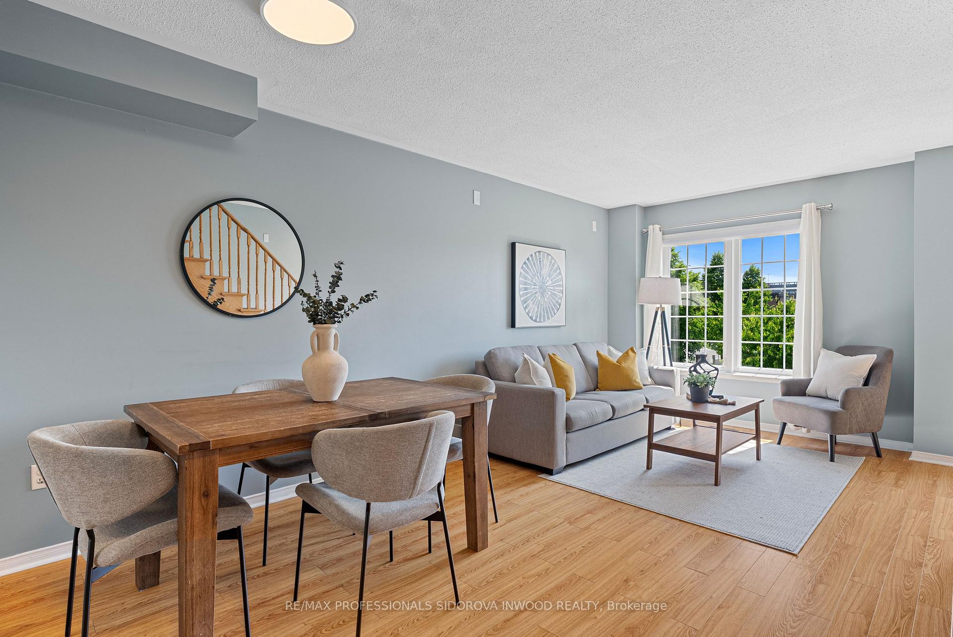 3 Bedrooms Condo at 130 Brickworks, Toronto For sale
