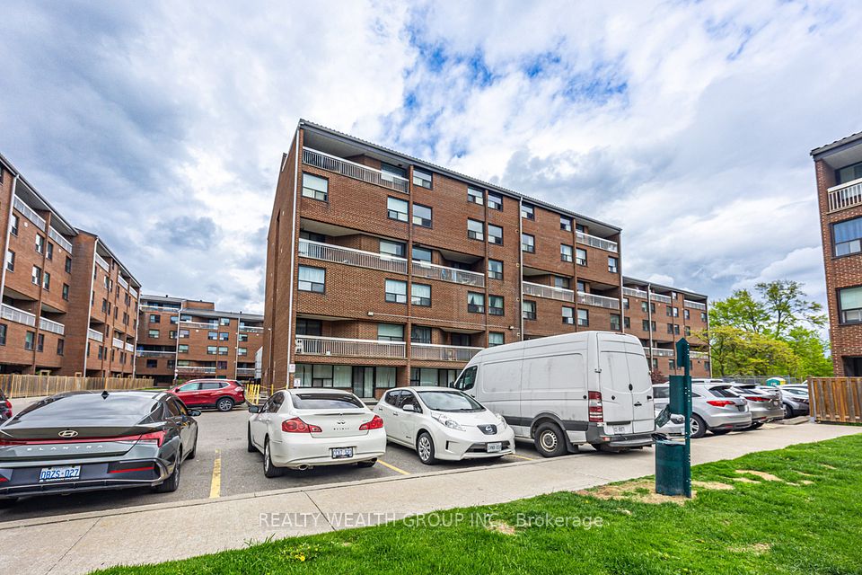 4062 Lawrence