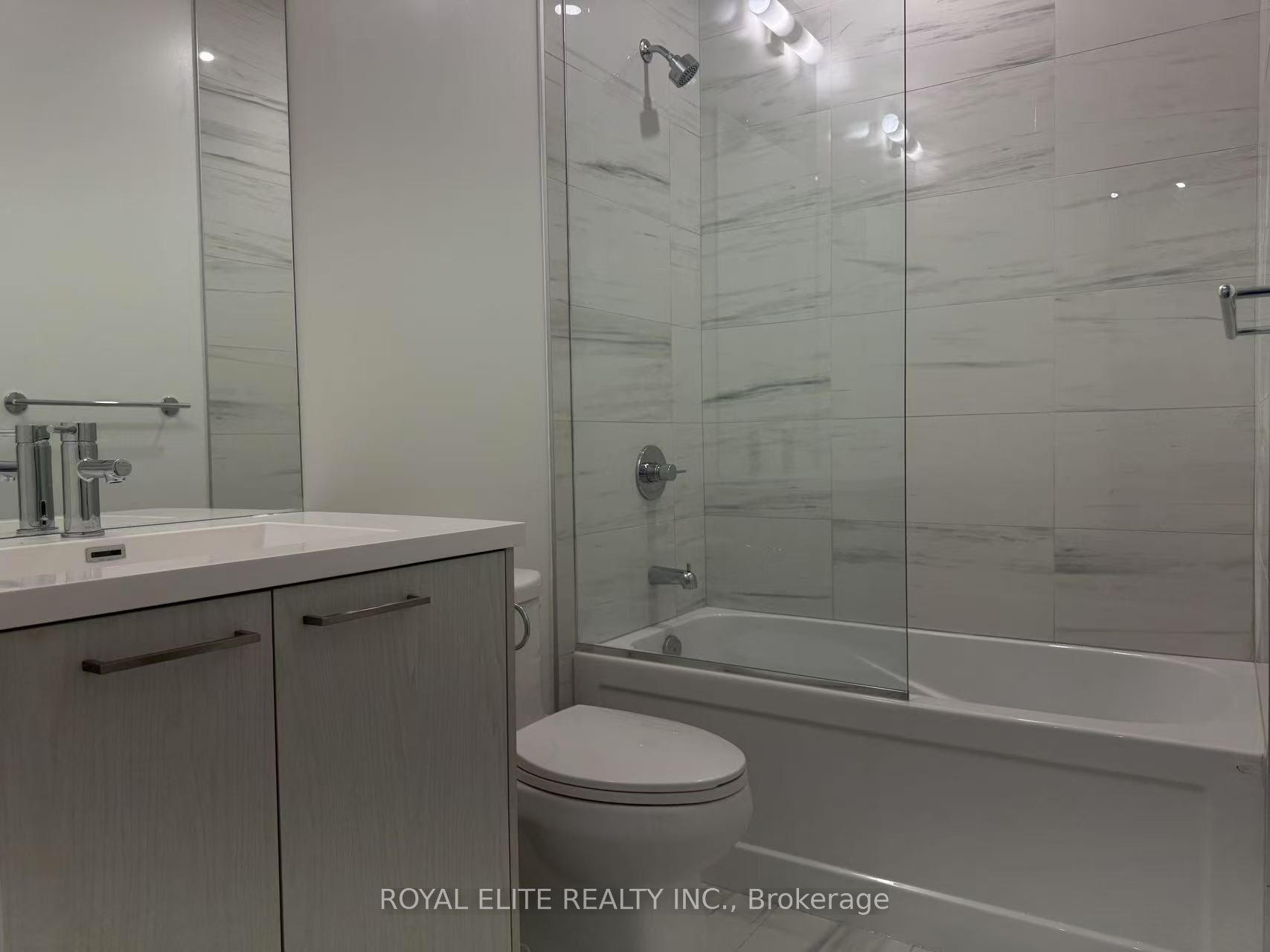 28 Interchange Way, #203