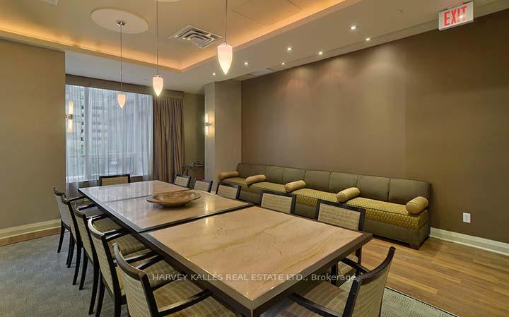 1 Bedroom Condo at 761 Bay, Toronto For sale