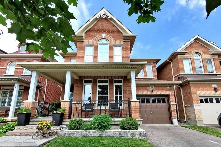 39 Forestbrook Drive, Markham, ON L6B 0E4