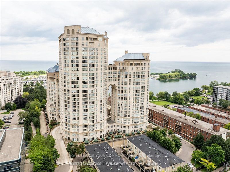 2285 Lake Shore