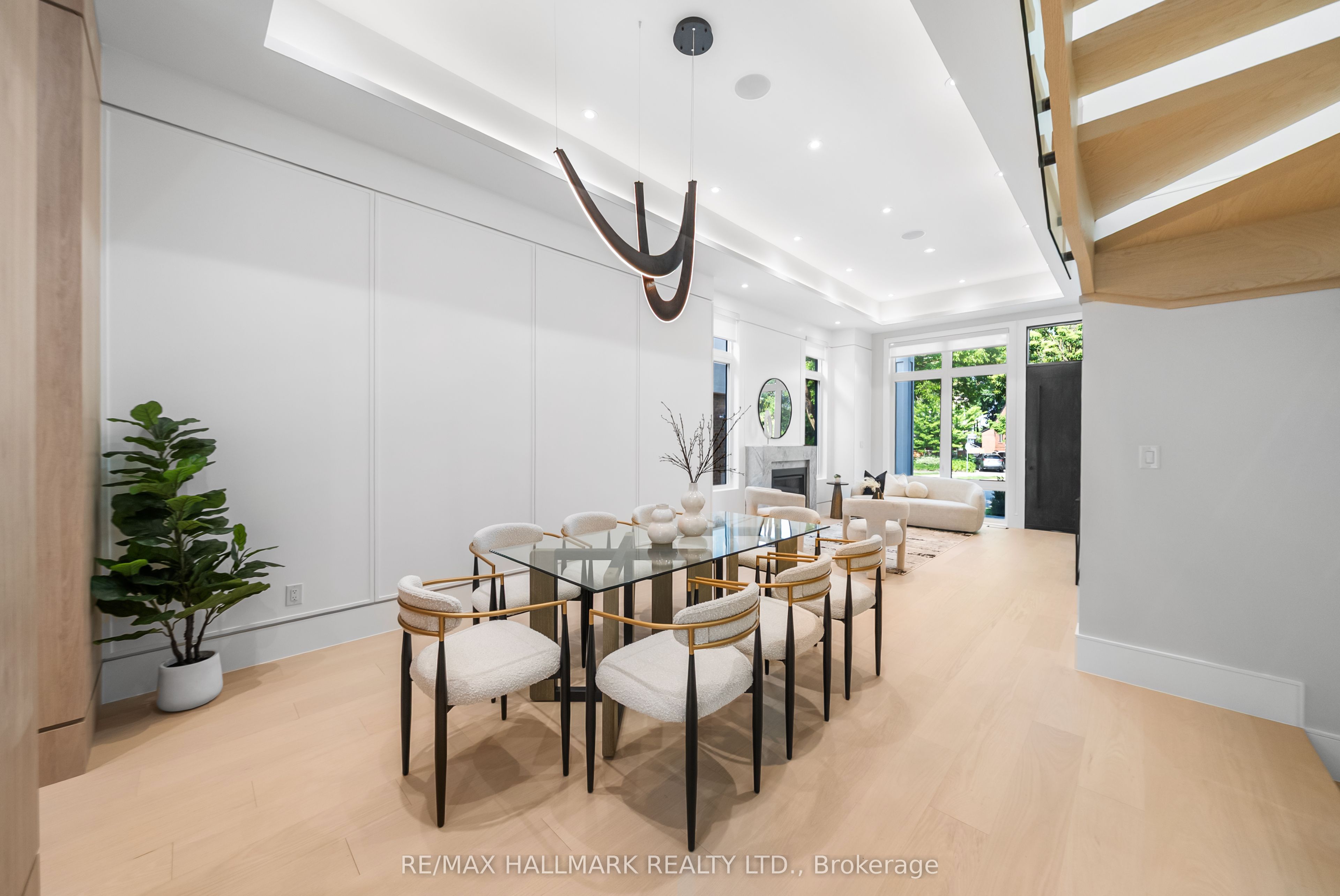 112 Randolph Road