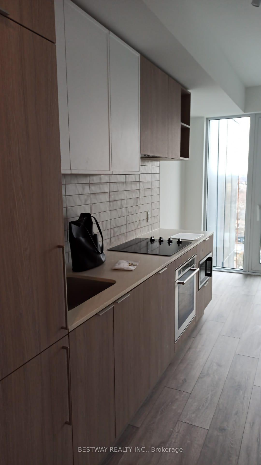 Condo at 2020 Bathurst,  Toronto For sale