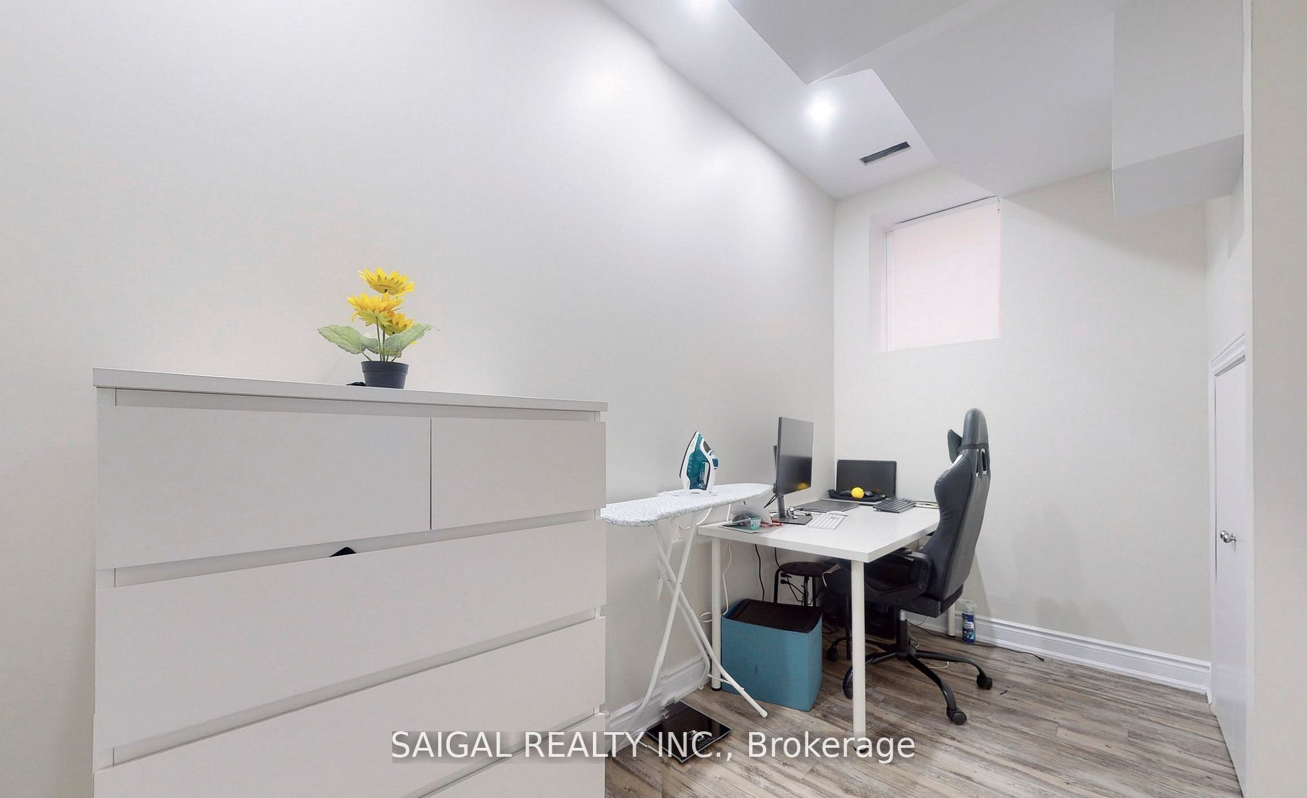 106 Portch Gate, #Basement