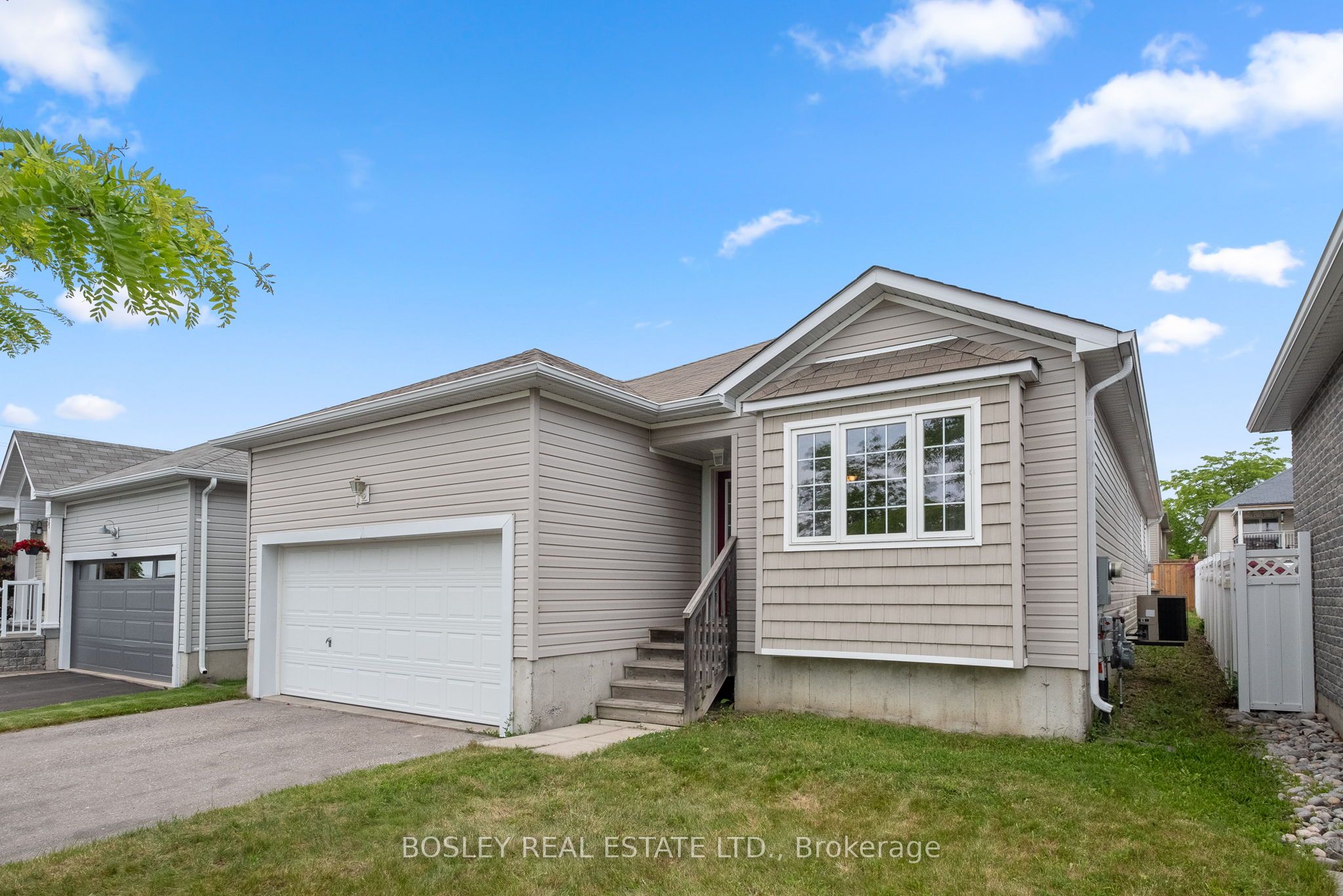 4 Austin Court