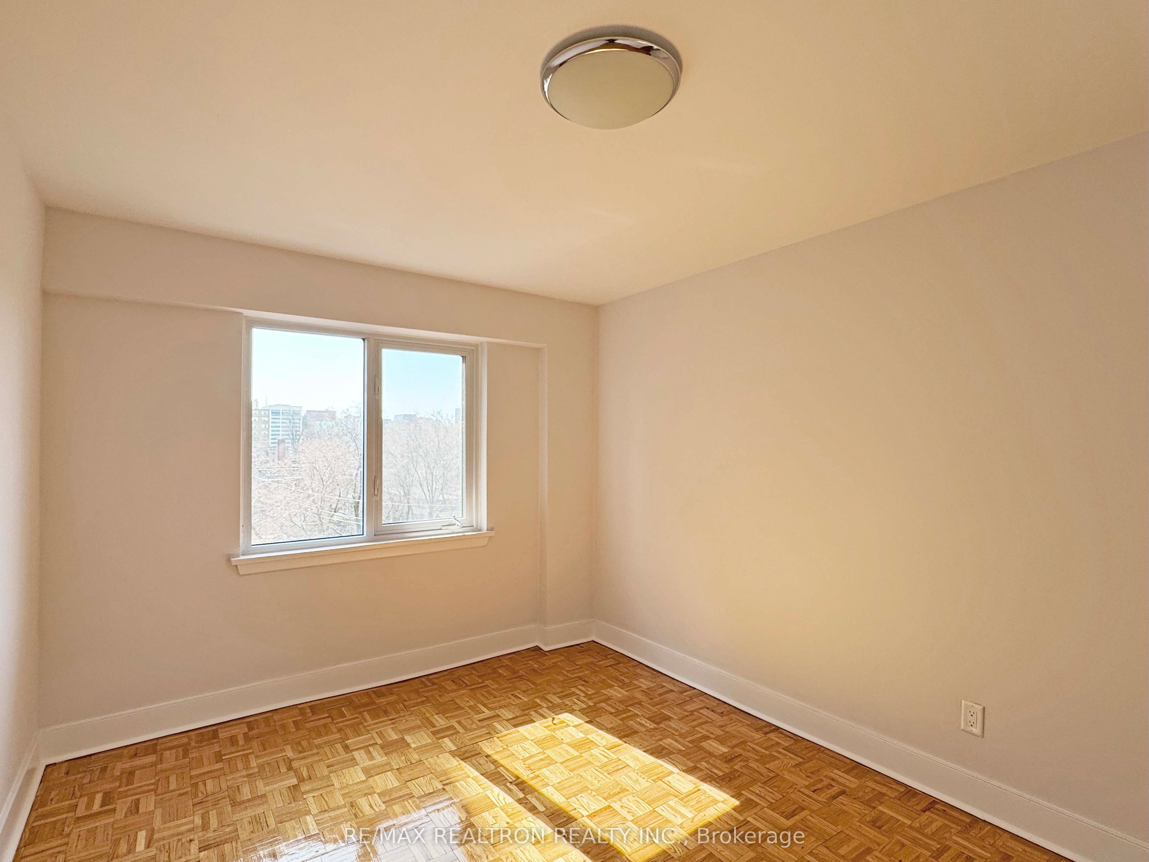 95 Lawton Boulevard, #605
