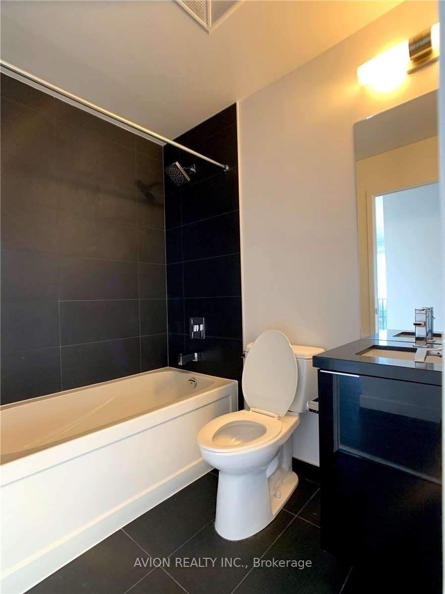 8 Eglinton Avenue E, #4902