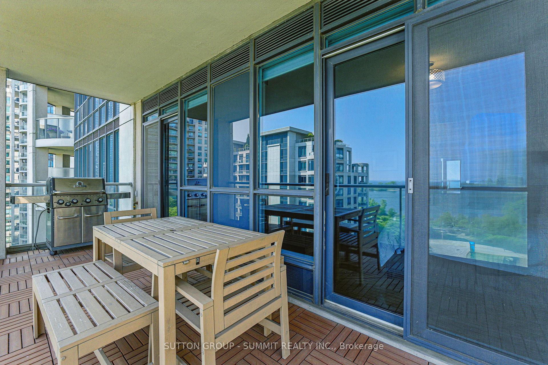 2 Bedrooms Condo at 2083 Lake Shore, Toronto For sale