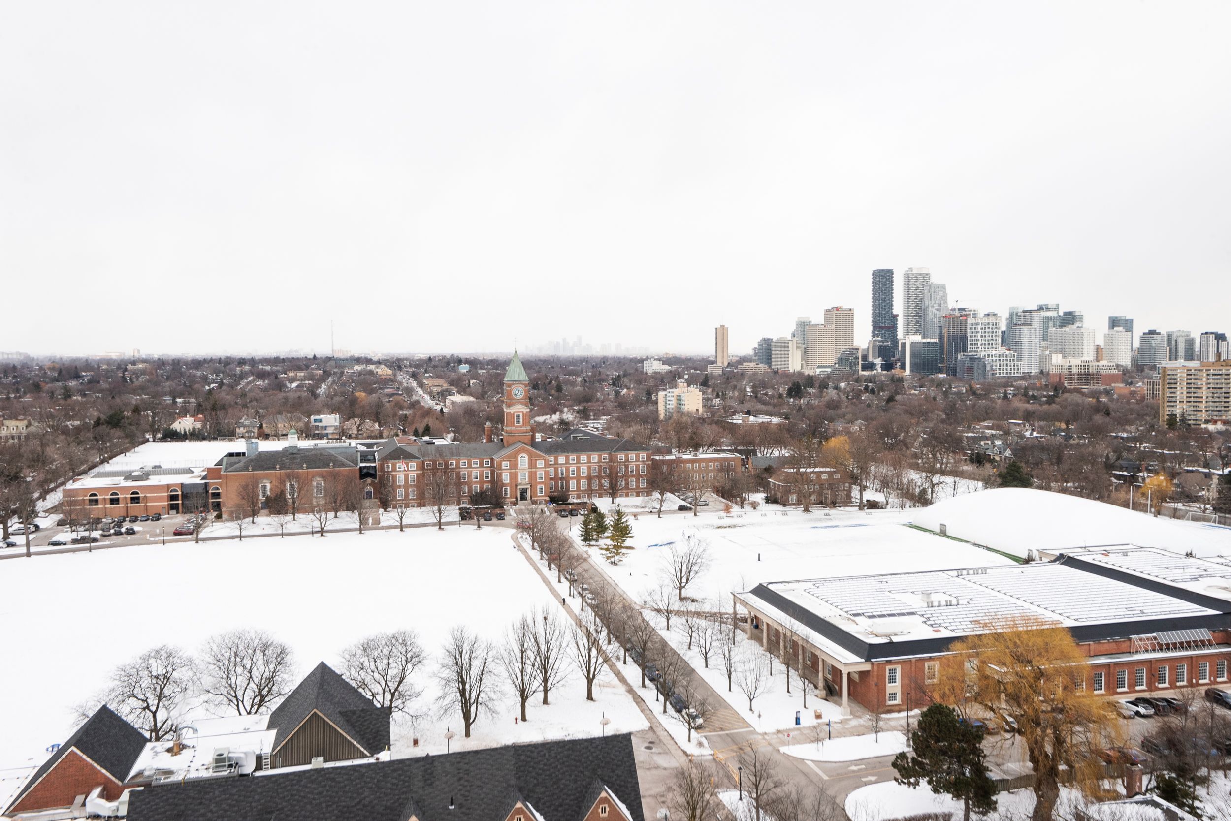 215 Lonsdale Road 1607