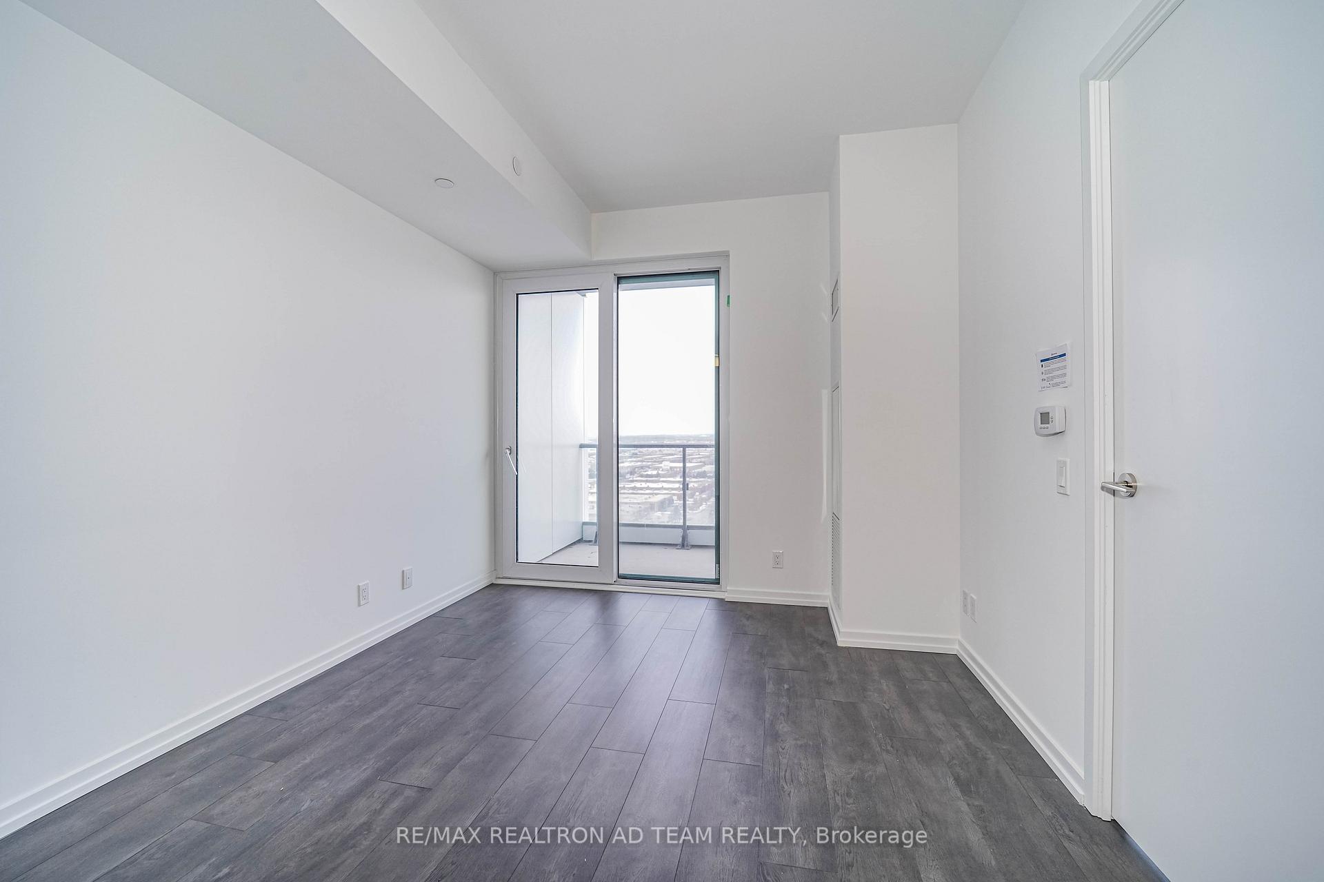 1 Bedroom Condo at 1000 Portage, Vaughan For sale