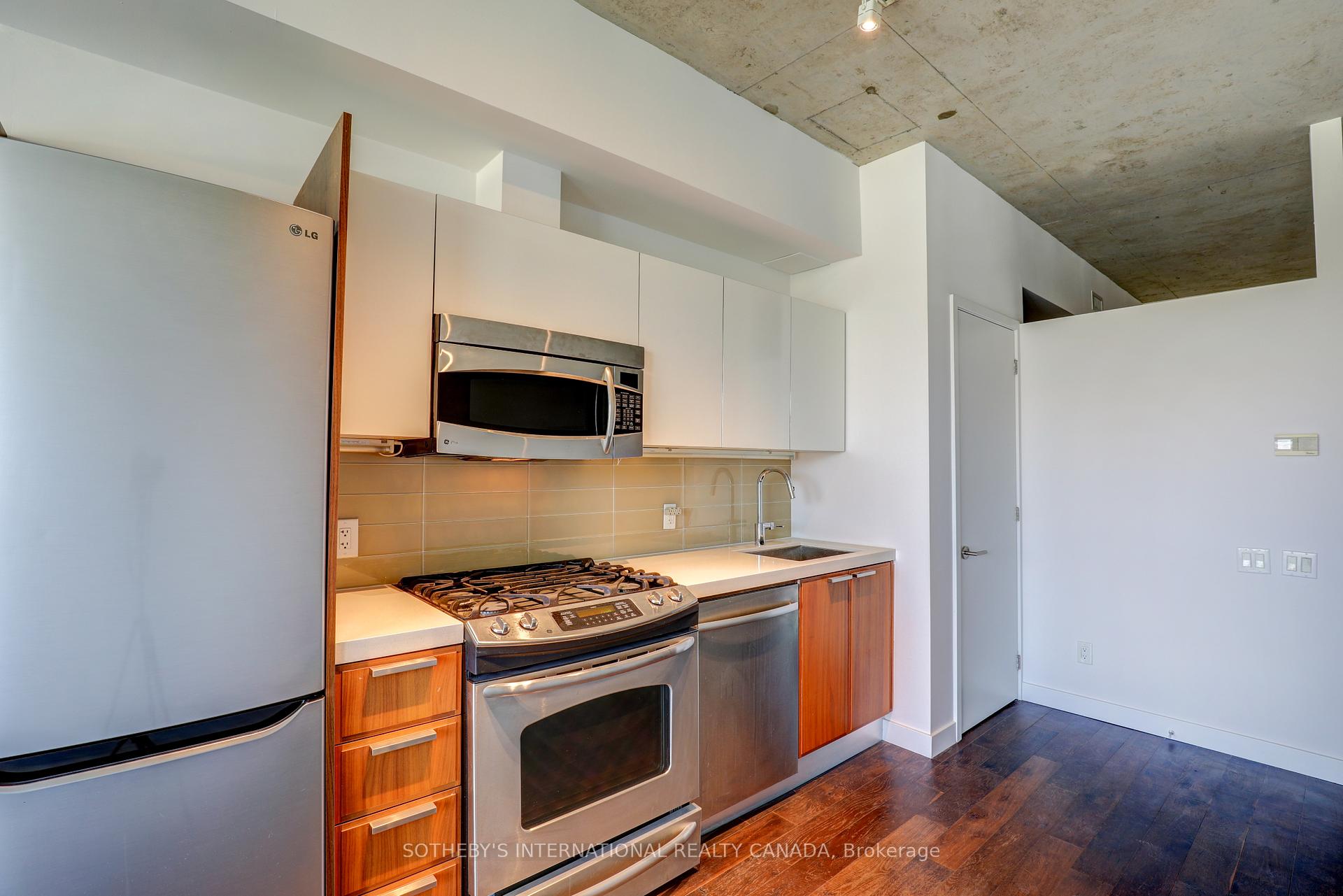 1 Bedroom Condo at 25 Stafford, Toronto For sale