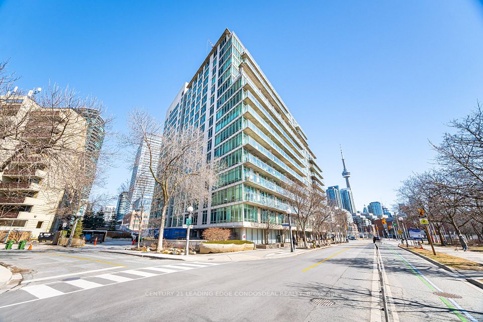 650 queens Quay
