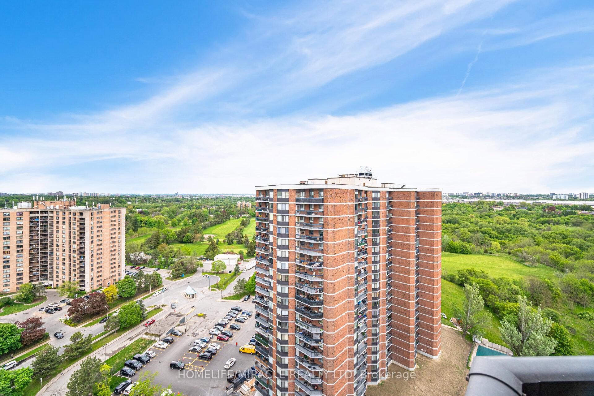 3 Bedrooms Condo at 234 Albion, Toronto For sale