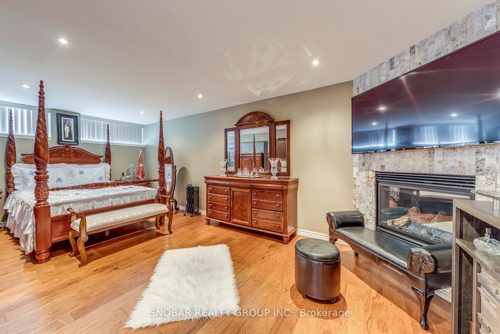 53 Fenley Drive