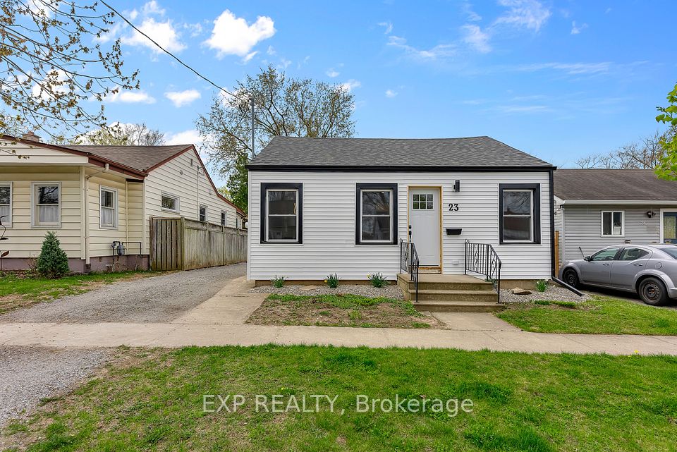 23 Sandown Street, St. Catharines, ON L2N 1X9